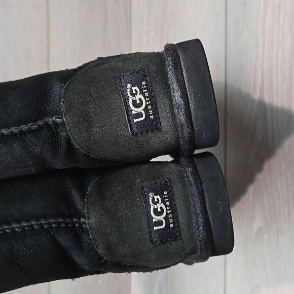 Ugg Australia Women 5825 Leather Sheepskin Boots shoes sz 6 - Picture 5 of 13